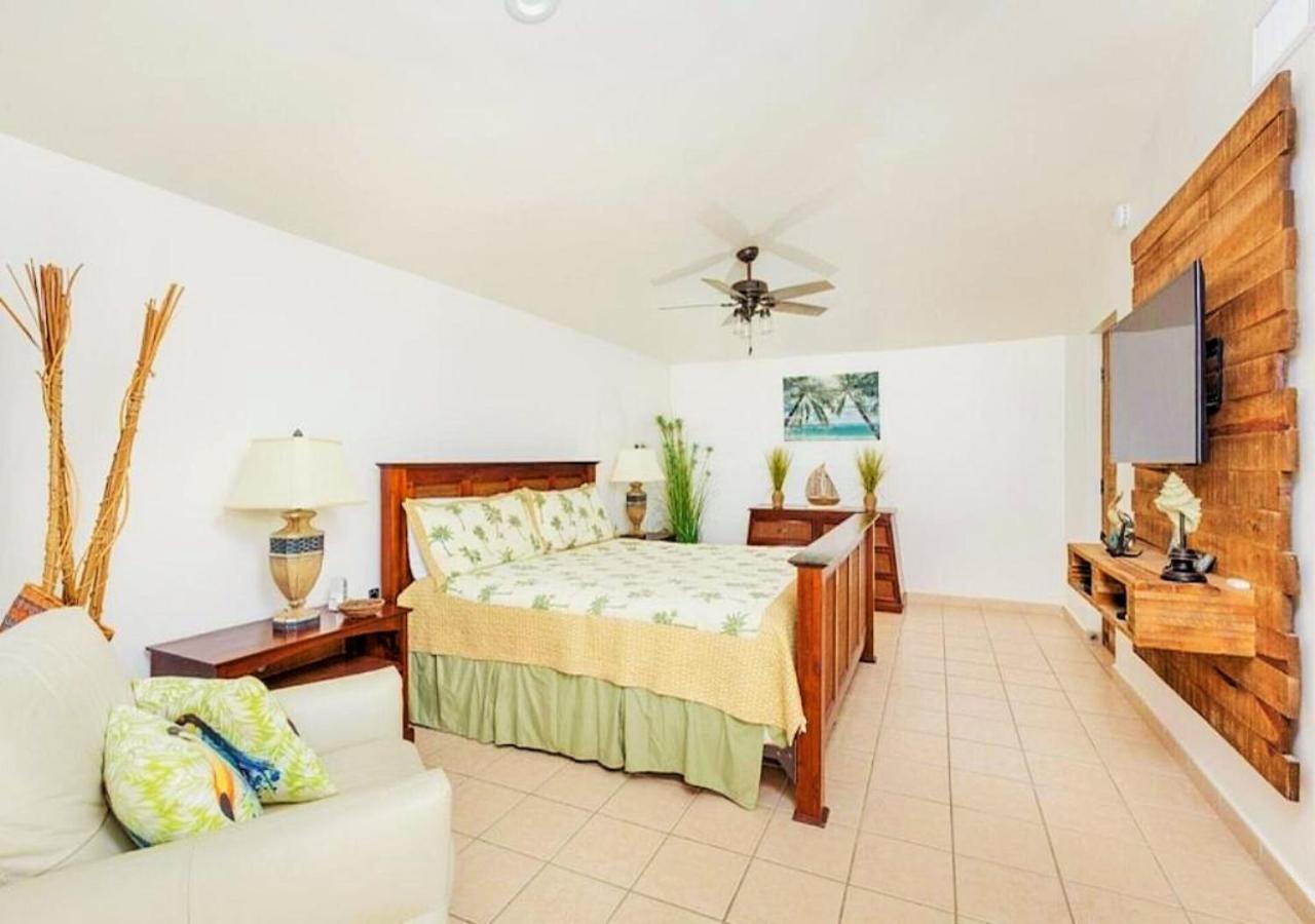 Right On The Beach! Rocky Point Condo Rental - 2 Bedroom Penthouse Beachfront Экстерьер фото
